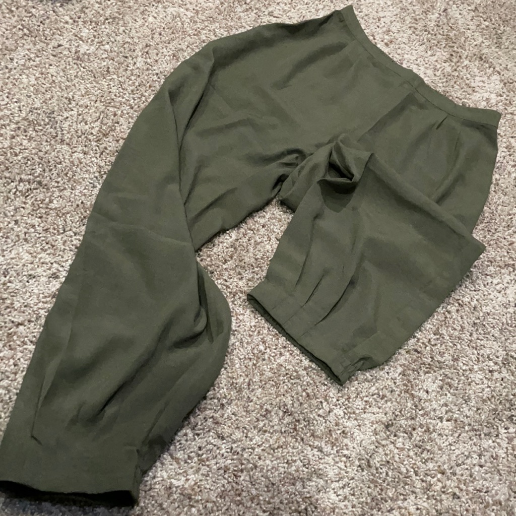 Favluv Fashion Army Green Relaxed Silky Pant